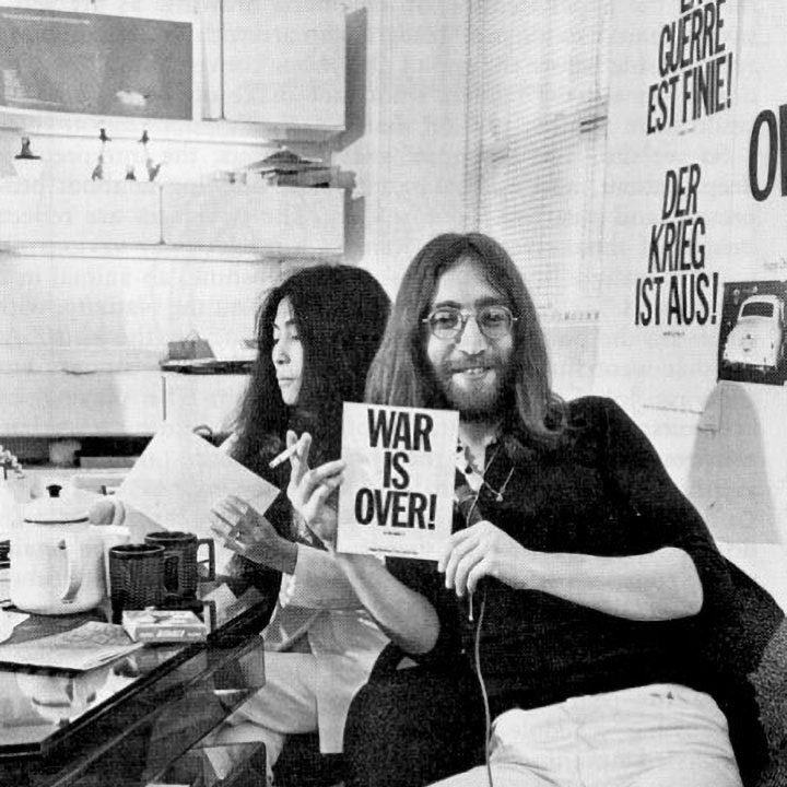 John and Yoko at the launch of their peace campaign on 15 December 1971.